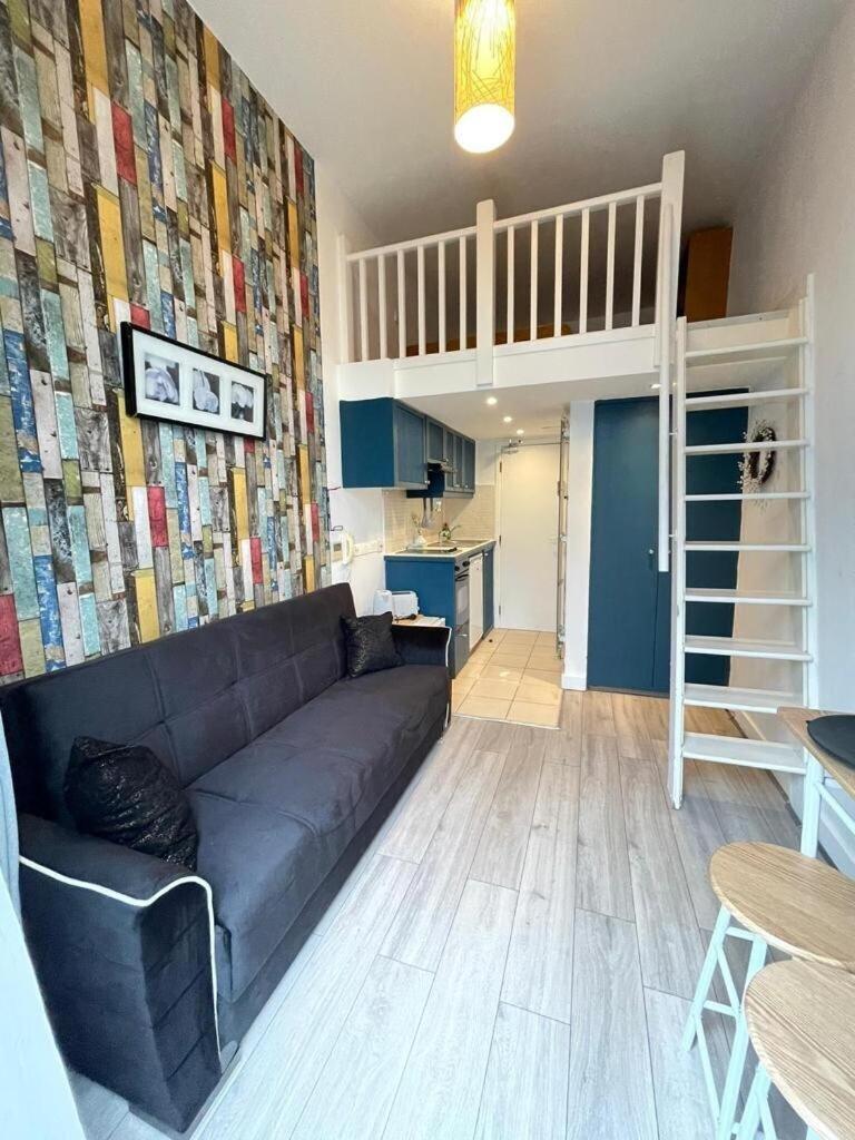 Portobello Road Artistic Studios 'Budget' London Zimmer foto