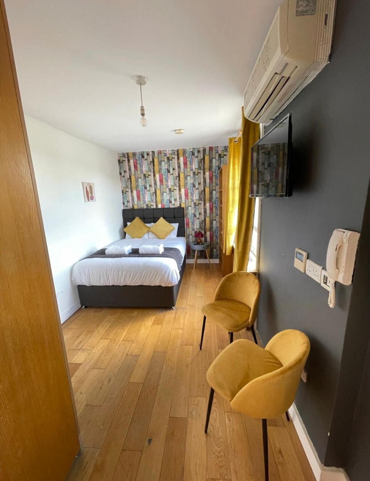 Portobello Road Artistic Studios 'Budget' London Zimmer foto