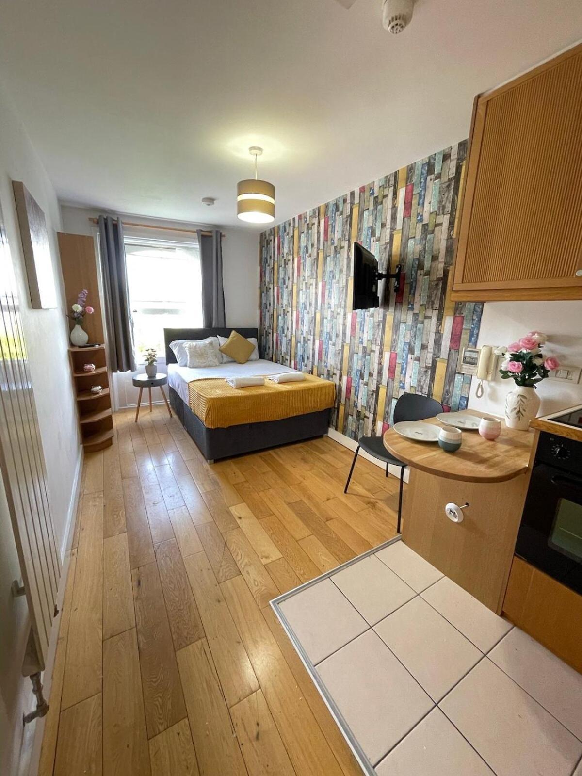 Portobello Road Artistic Studios 'Budget' London Zimmer foto